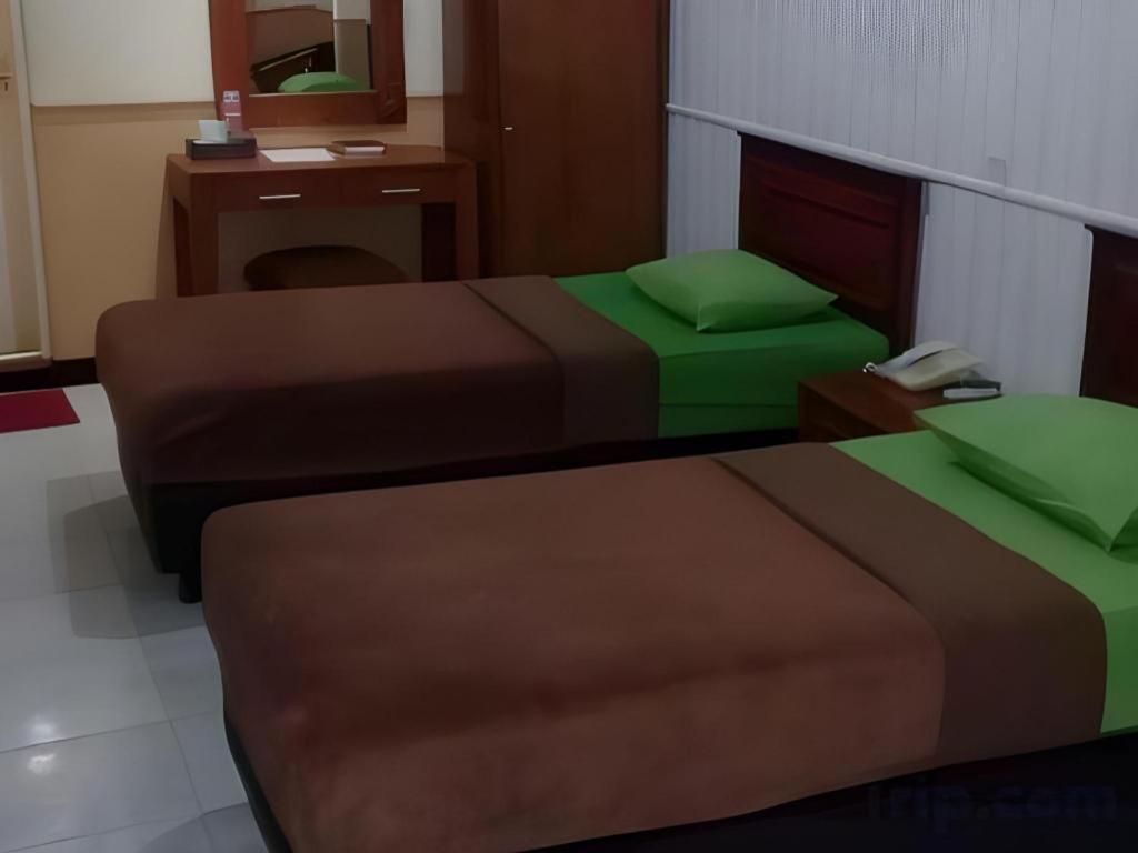 Mahadria Hotel سيرانغ المظهر الخارجي الصورة